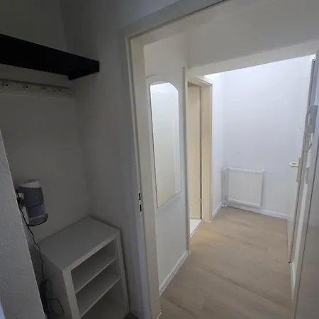 Modernes Studio-apartment Im Zentrum לוהמר