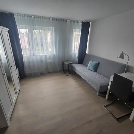 Modernes Studio-apartment Im Zentrum * لوهمار
